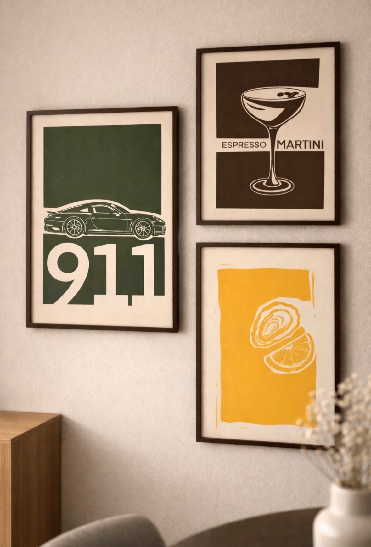 911
